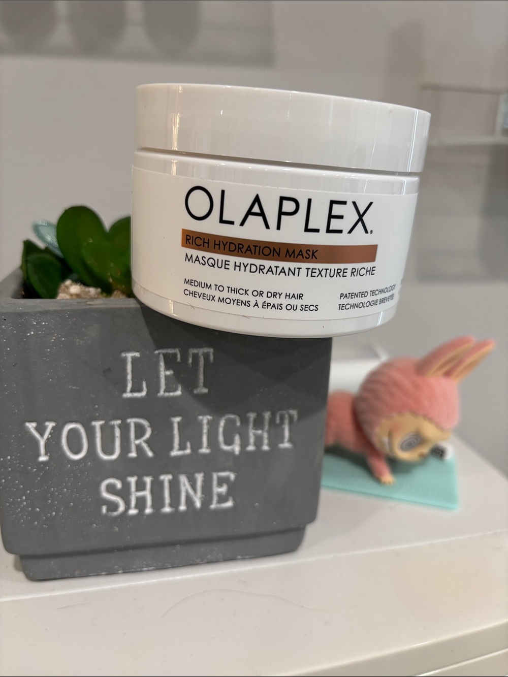 OLAPLEX Rich Hydration Mask — White Jar with Tan Accent